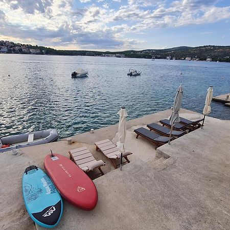 Villa Lux Apartments Rogoznica  Eksteriør bilde
